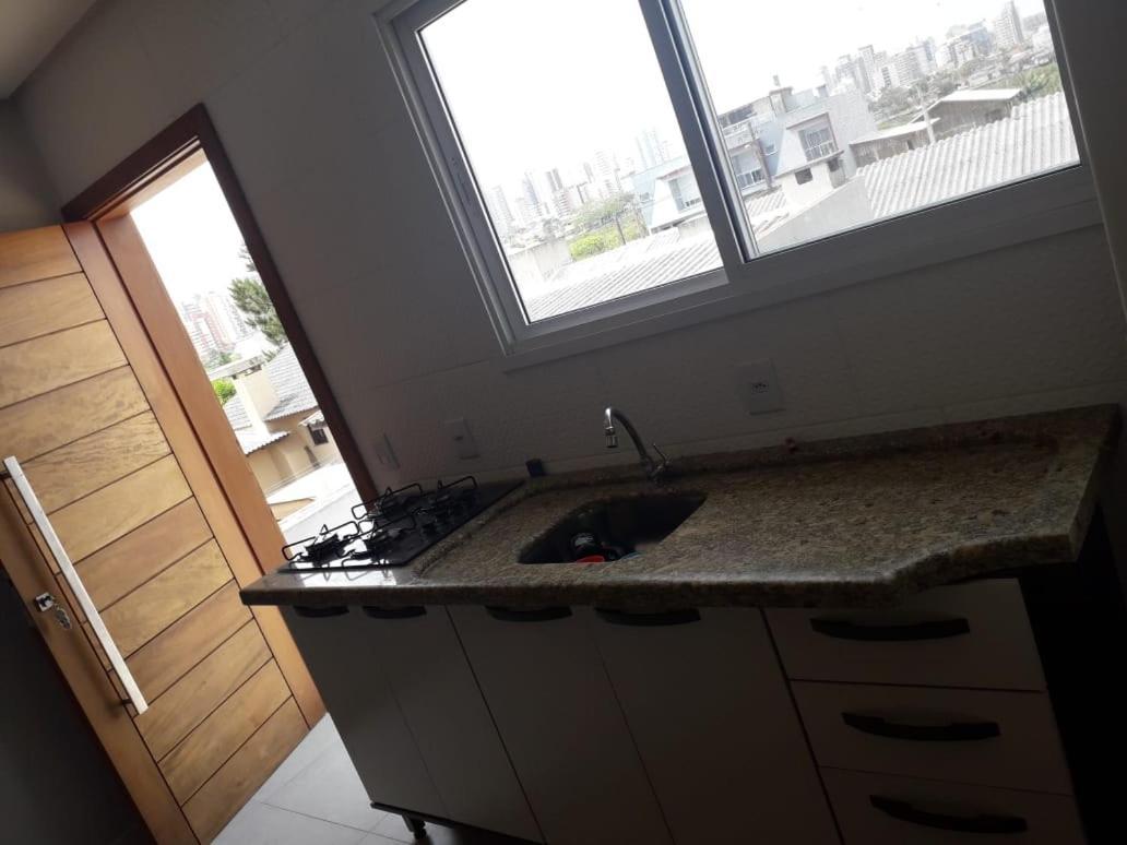 Apartamento Flat No Centro - Passo De Torres Sc Pirataba Экстерьер фото